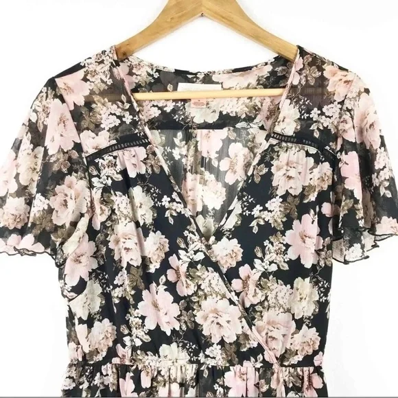 Band of Gypsies Women's Floral V-Neck Midi Dress Black Pink - Picture 6 of 14